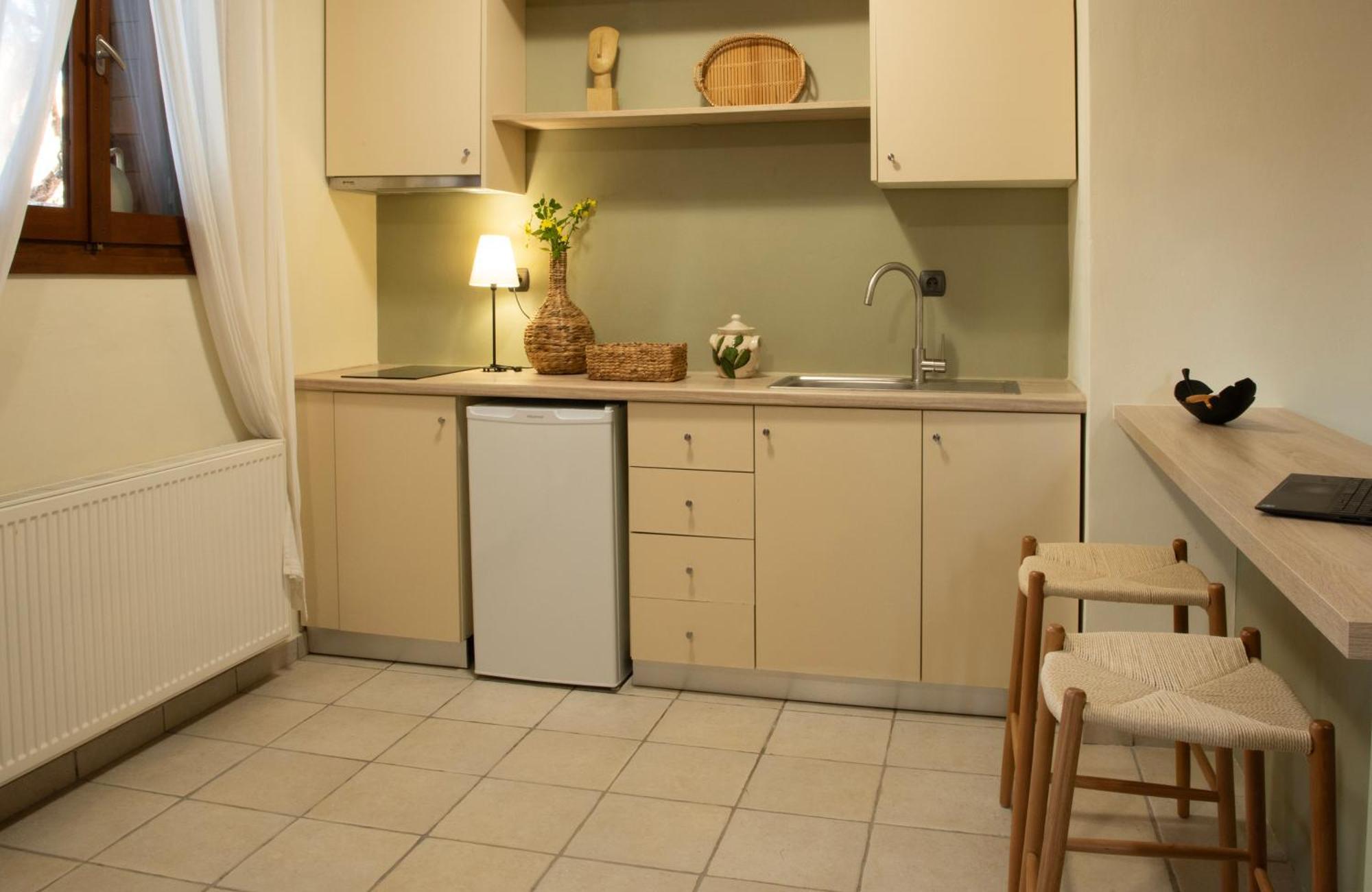 Pyrgos Ralli Estate Guesthouse Aegina Eksteriør billede
