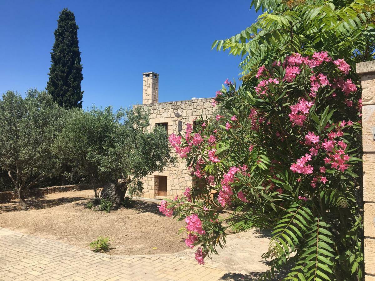 Pyrgos Ralli Estate Guesthouse Aegina Eksteriør billede